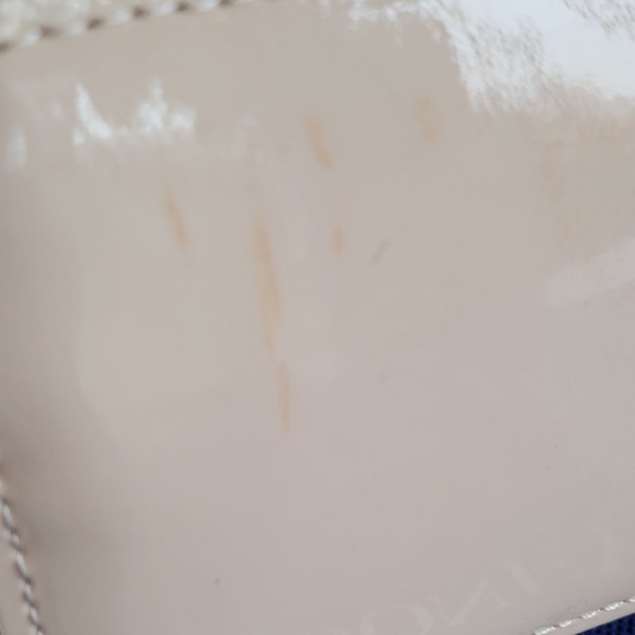 Dooney & Burke Trixie Crossbody Purse Blush color, New with defect - Picture 12 of 13